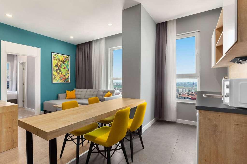 Days Inn & Suites By Wyndham Esenyurt Istanbul Cameră foto