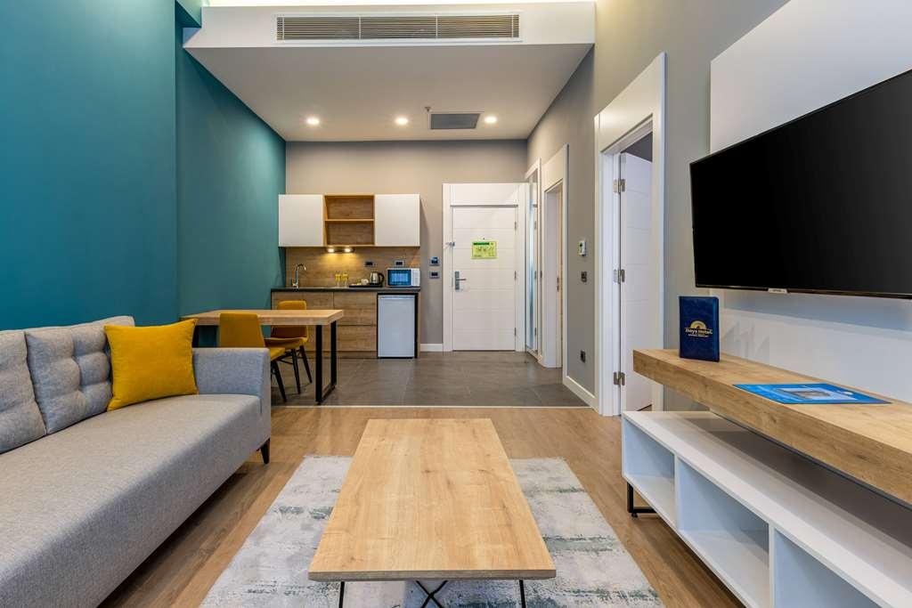 Days Inn & Suites By Wyndham Esenyurt Istanbul Cameră foto